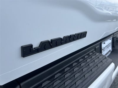 2022 RAM 3500 Laramie Crew Cab 4x4 6'4' Box